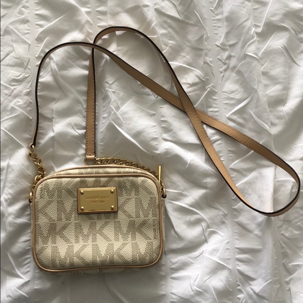 Michael Kors crossbody bag